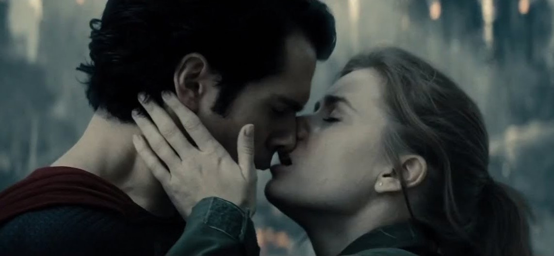 Man Of Steel Stars Henry Cavill And Amy Adams Dish On 'Imperfect' Lois Lane  And 'Lonely' Superman!