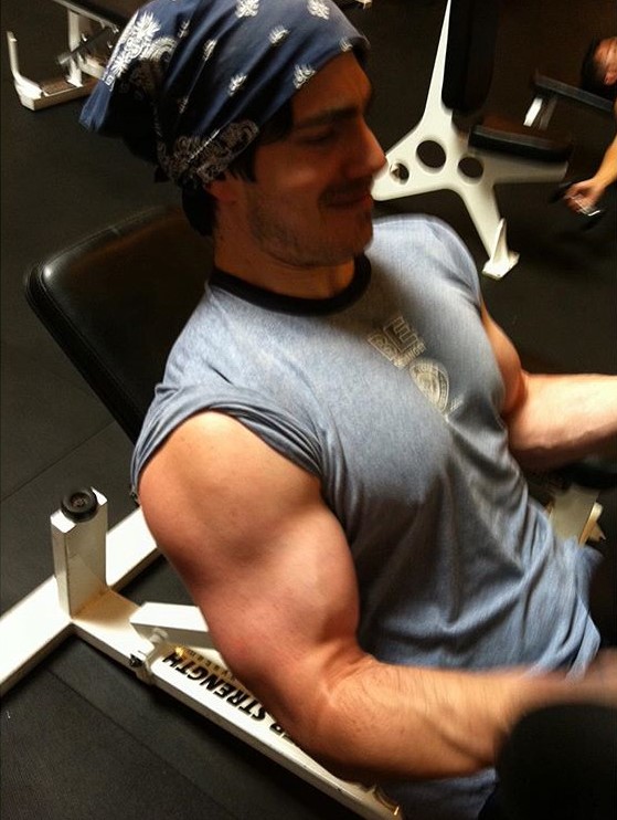 Brandon Routh Superman training