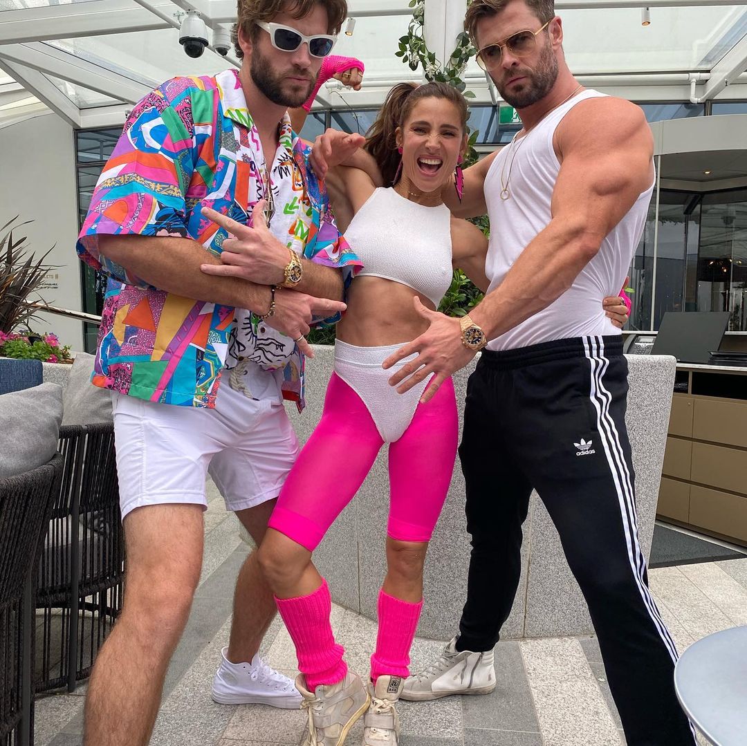 Chris Hemsworth Muscles Forgot About Leg Day Cosmic Book News