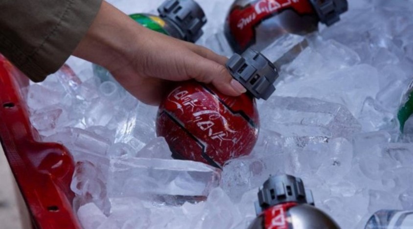Star Wars Galaxy's Edge coke bottles