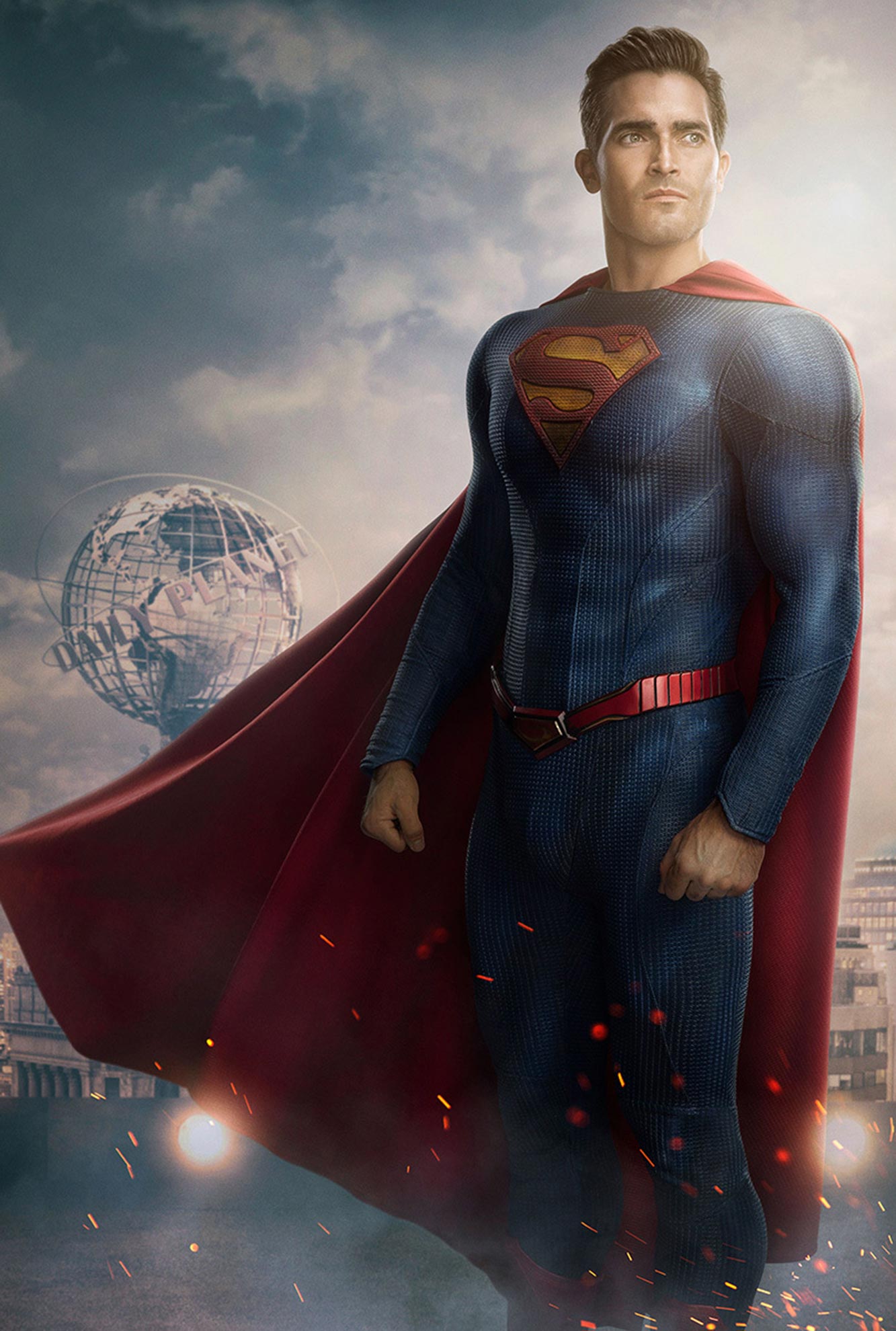 Superman & Lois Shows Off Tyler Hoechlin As Clark Kent Cosmic Book News