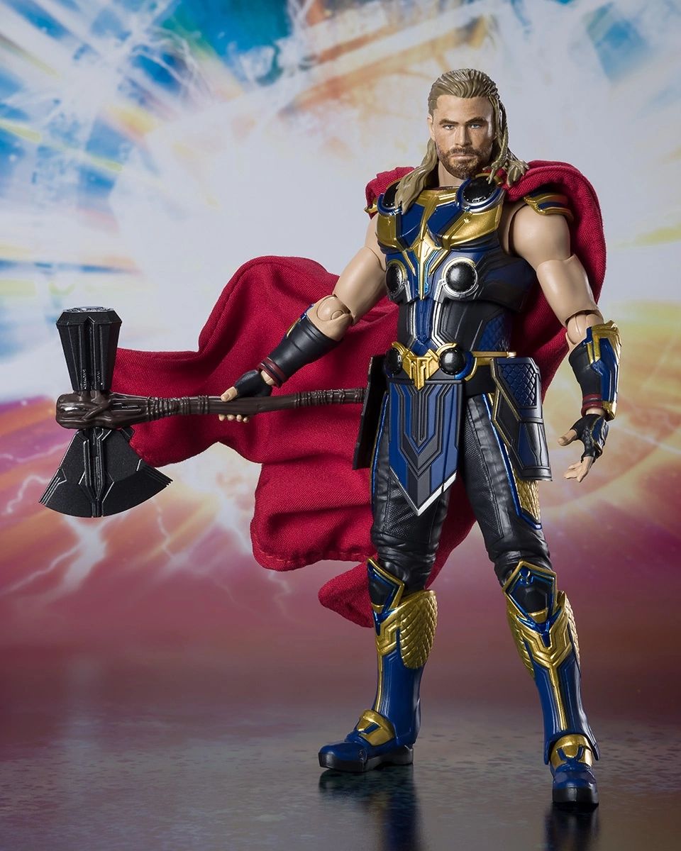 Thor Love and Thunder Figure