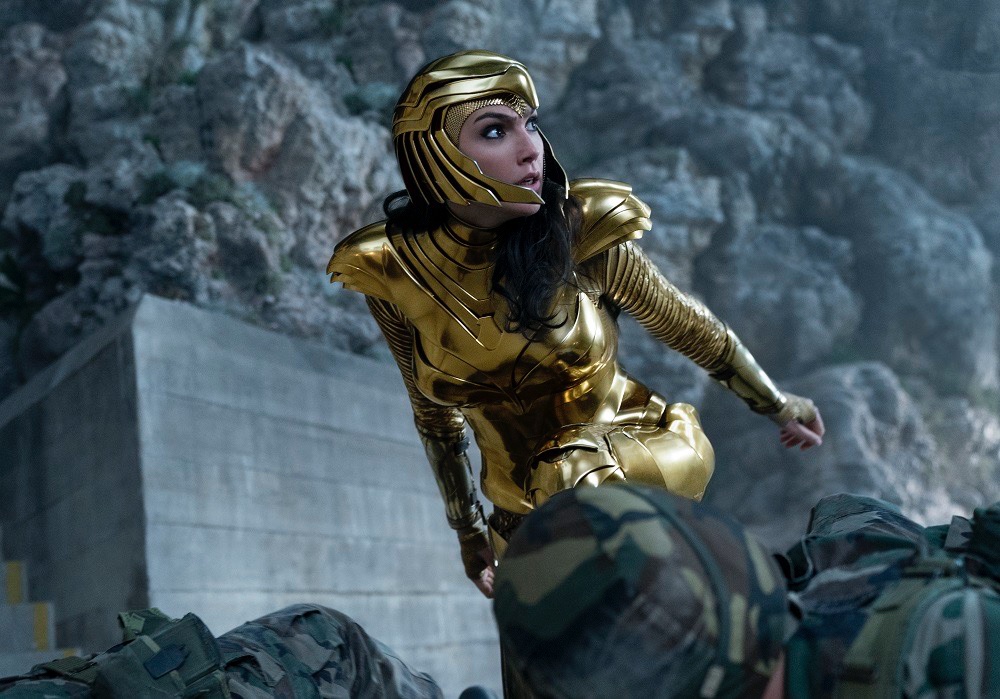 Wonder Woman 1984 Shows Off Gal Gadot In Golden Armor Cosmic Book News