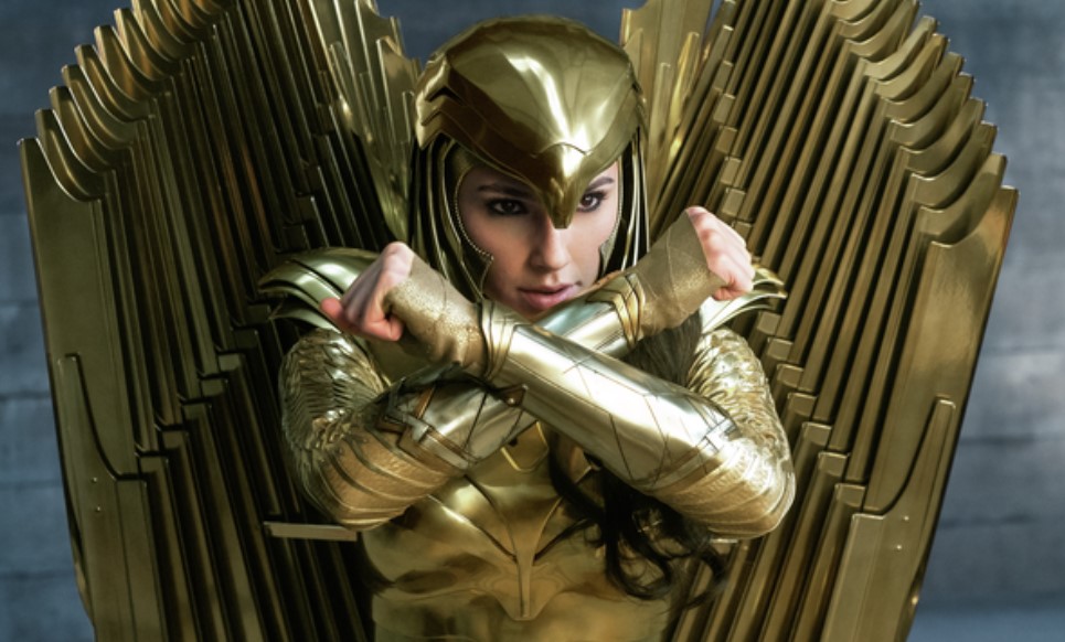 Wonder Woman 1984 Gal Gadot Golden Armor