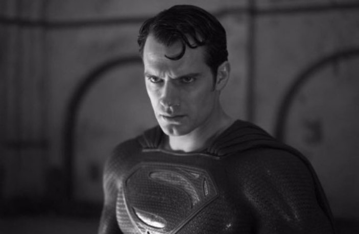 images1/snyder-henry-cavill.jpg