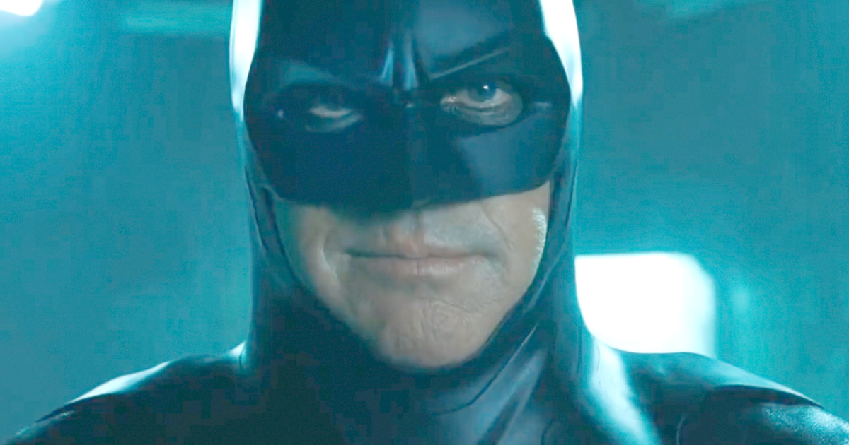 Best Look At Michael Keaton Batman, Batmobile and Ezra Miller Costume In 'The Flash'