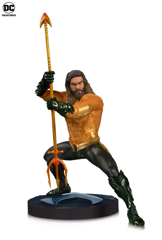 Aquaman Statue