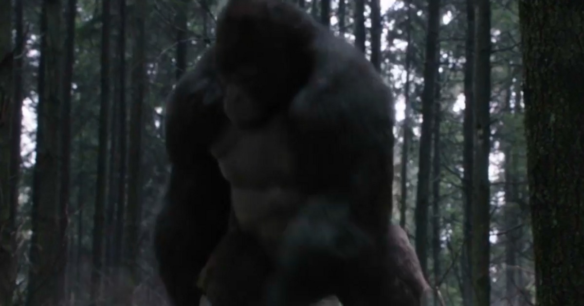 flash attack gorilla city featurette The Flash "Attack on Gorilla City" Featurette Preview