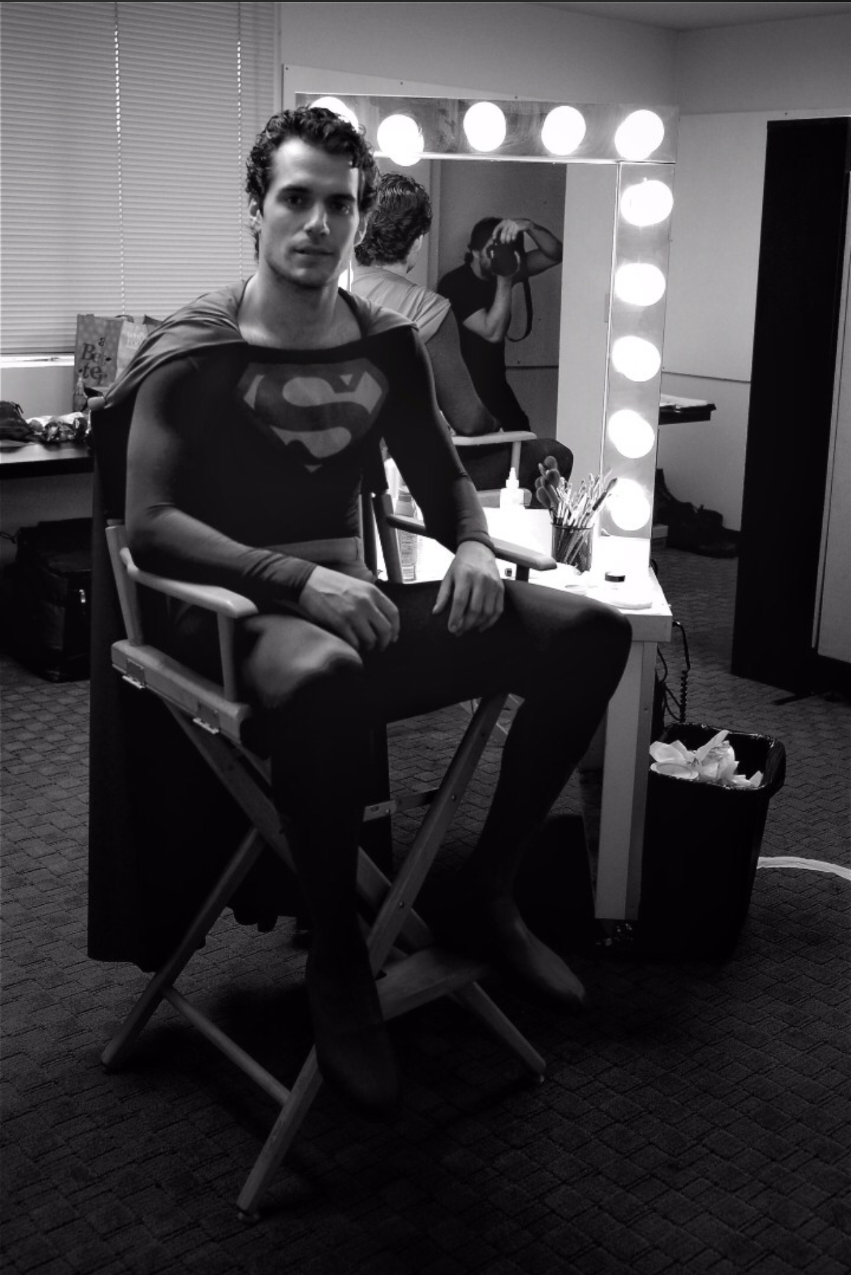 henry cavill superman christopher reeve costume Henry Cavill Wearing The Superman Christopher Reeve Costume