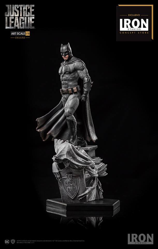 Iron Studios Justice League Batman