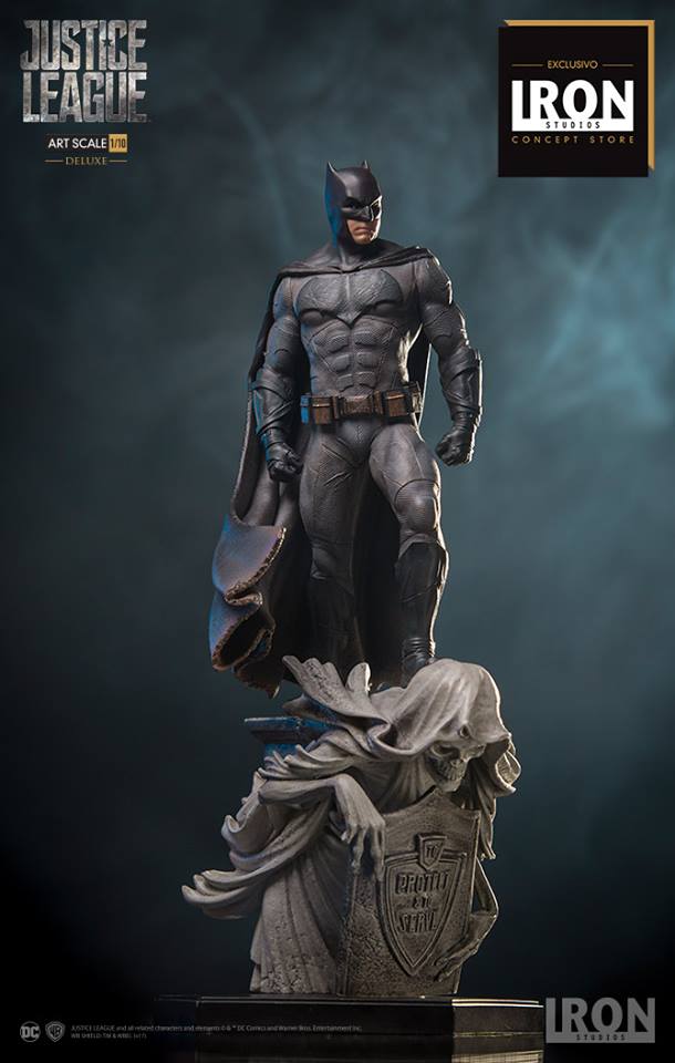 Justice League Batman Iron Studios Statue Revealed