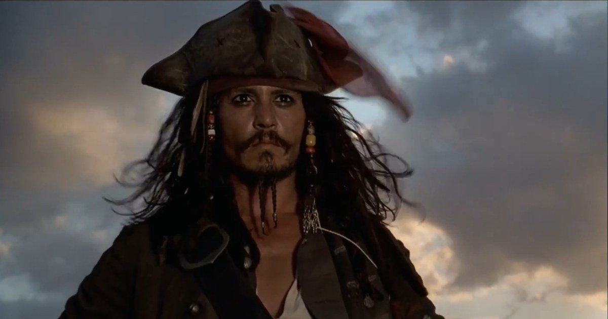 Pirates of the Caribbean: Dead Men Tell No Tales Spot & Featurette
