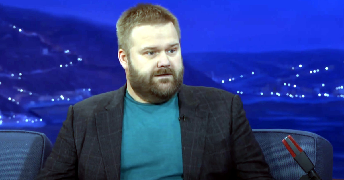 Robert Kirkman Rumored To Buy DC Comics | Cosmic Book News