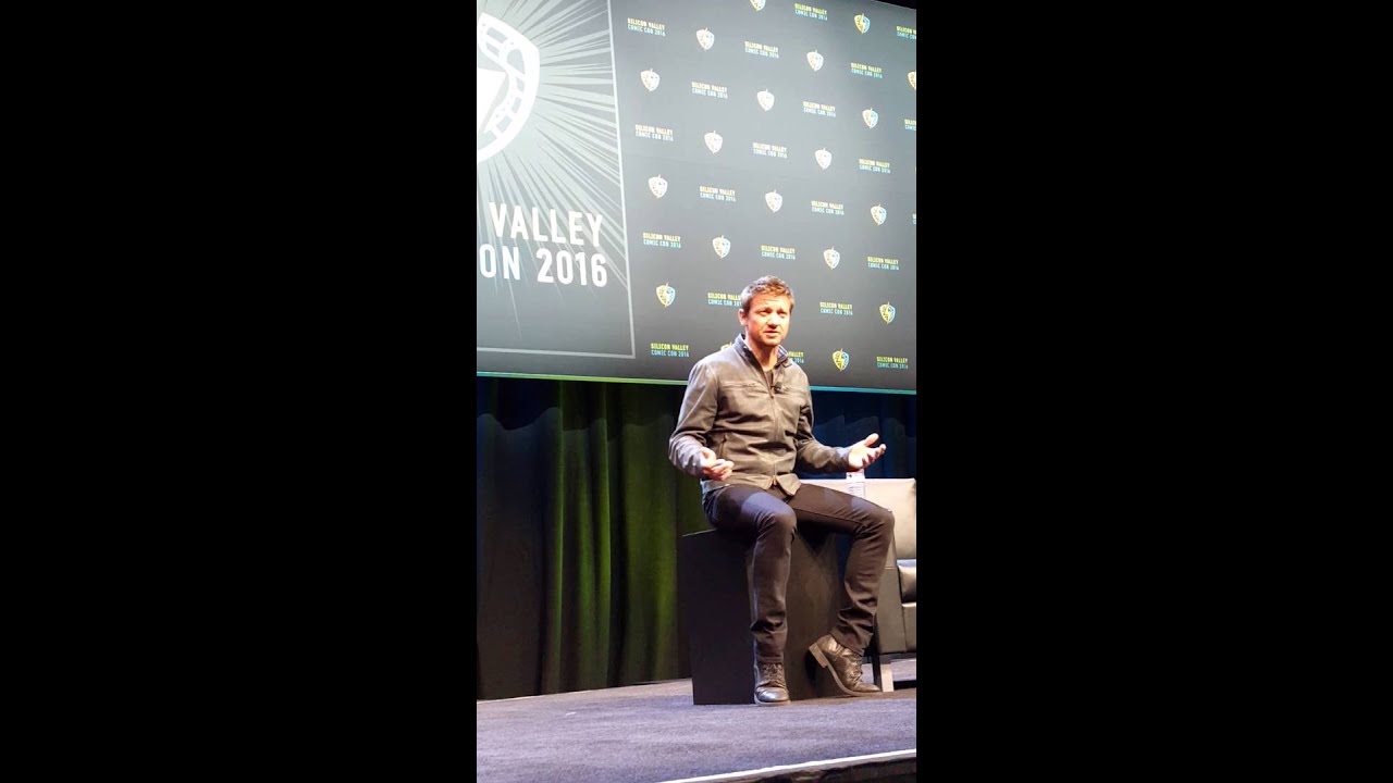 Jeremy Renner Panel at the Silicon Valley Comic Con