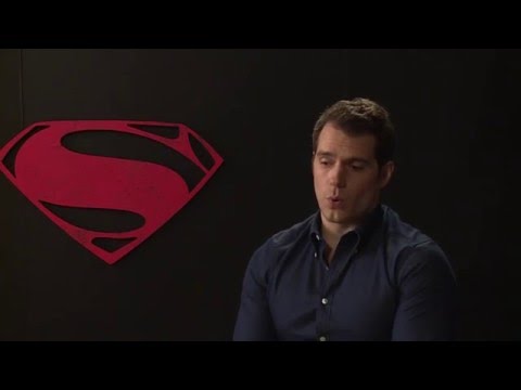 Batman V Superman’s Henry Cavill admits he lurks on comic book fan forums