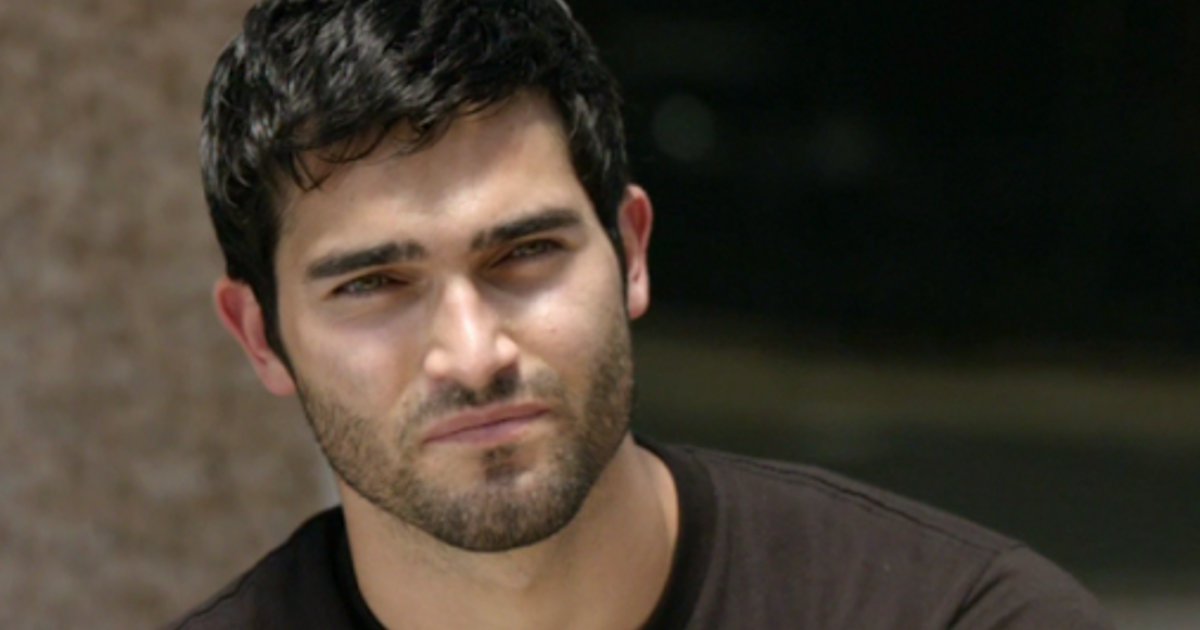 Exclusive: Tyler Hoechlin Up For New Batman; Screen Test With Henry Cavill