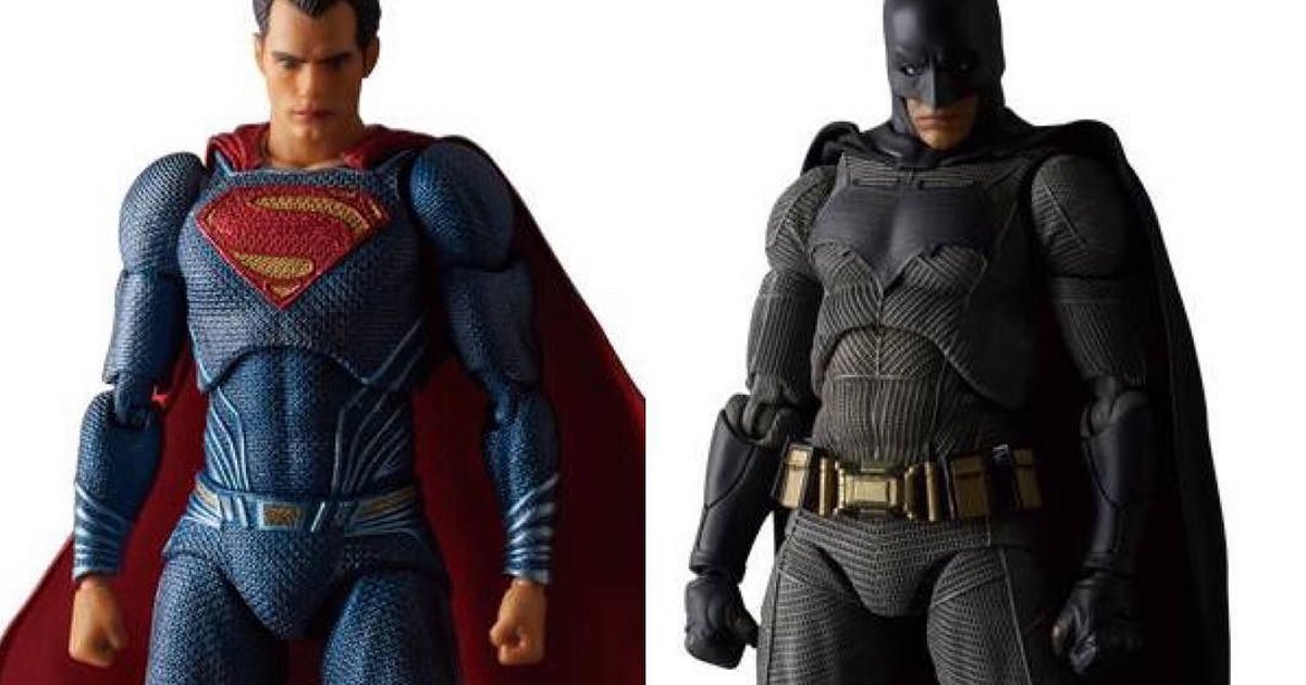 Batman vs Superman figures