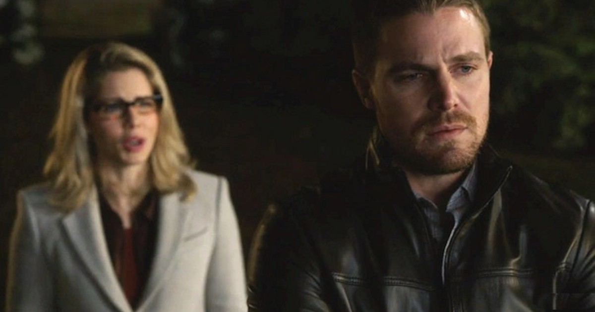 Stephen Amell Responds To Being Called An F’n Idiot Over Arrow Season 4