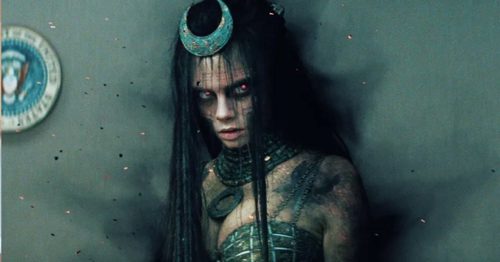 enchantress-suicide-squad-clip