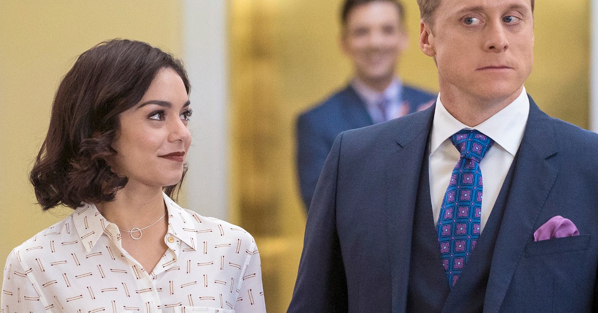 DC’s Powerless Loses Showrunner