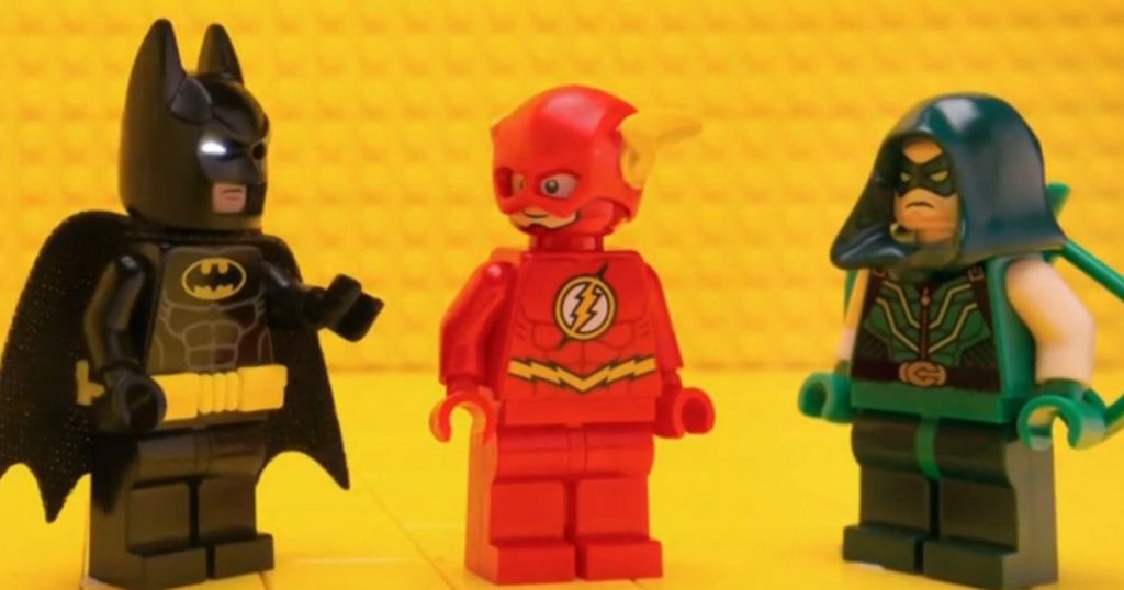 lego-batman-arrow-flash-supergirl-legends