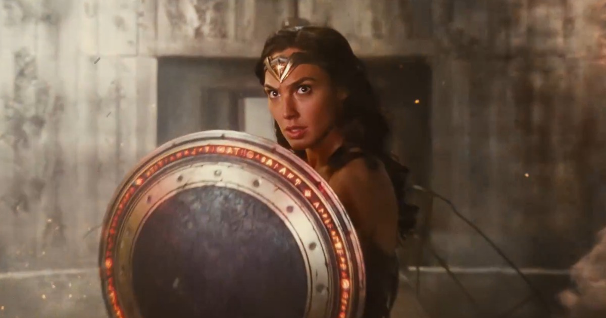 justice-league-wonder-woman-trailer-teasers