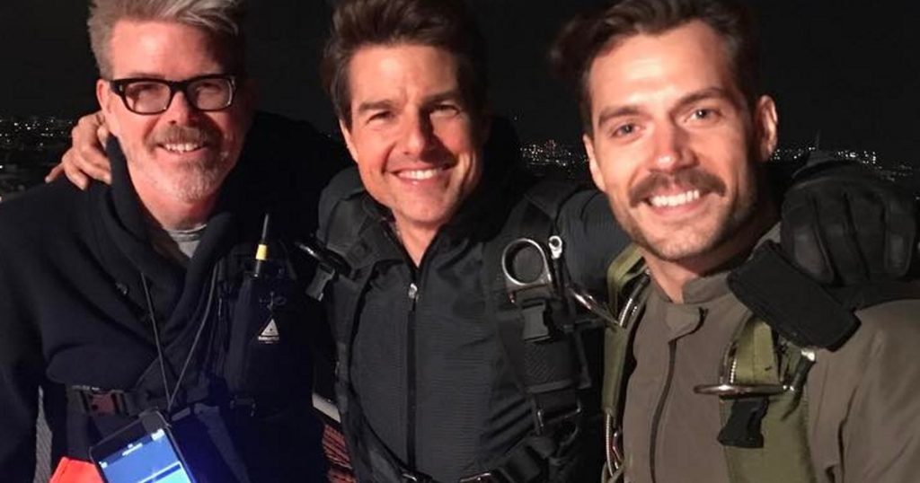 henry-cavill-tom-cruise-mission-impossible