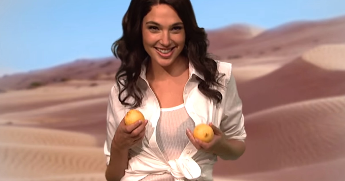 Watch Gal Gadot On Saturday Night Live