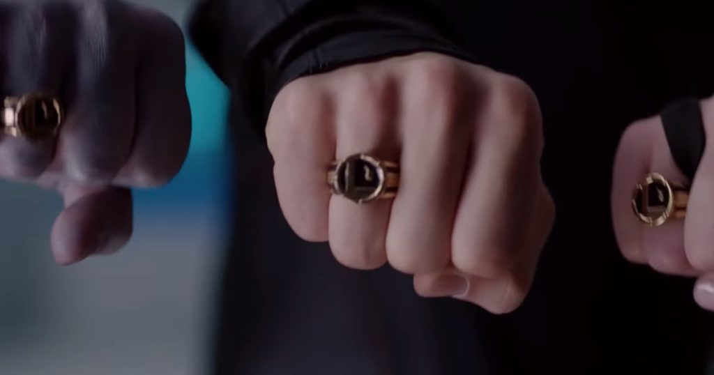 The Legion of Superheroes arrive in a new trailer for Supergirl!