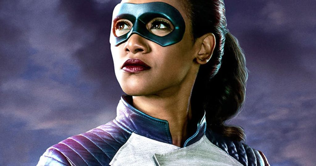 First Look At Candice Patton As The Flash