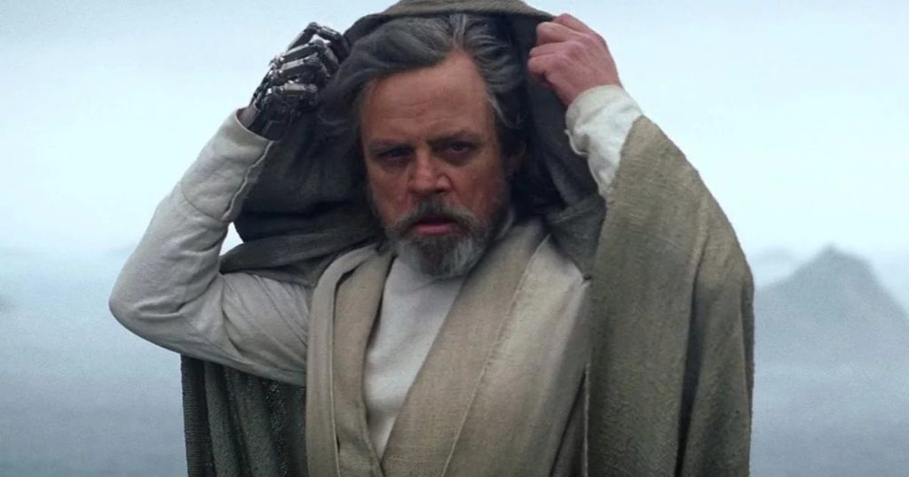 Mark Hamill Teases Return of Luke Skywalker