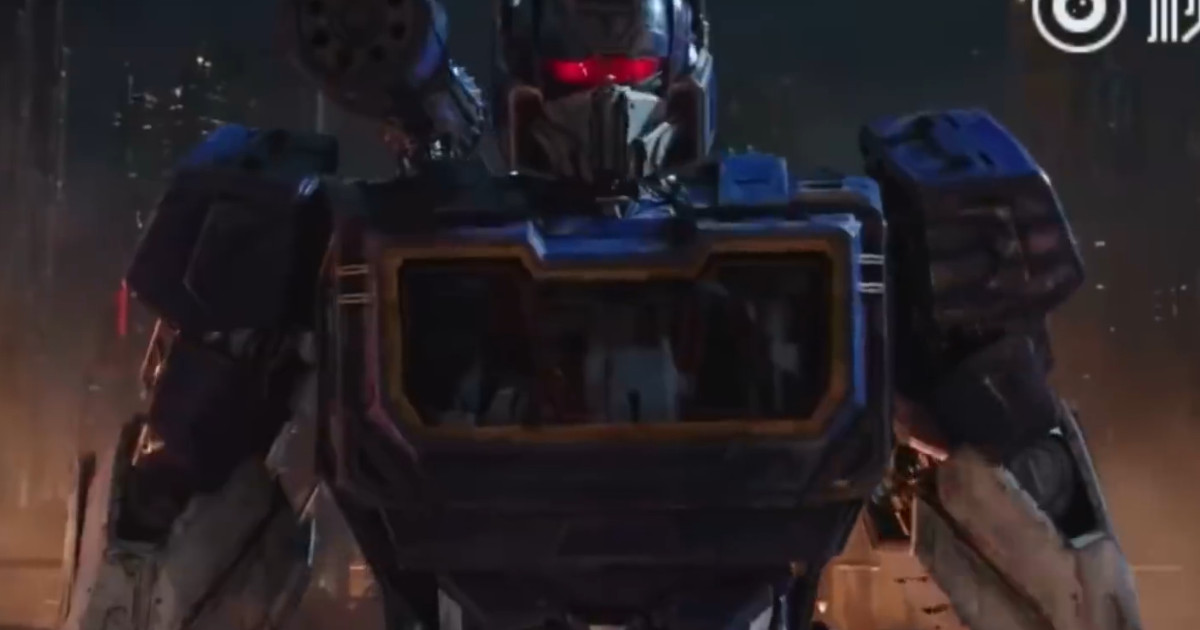 Bumblebee Trailer Features OG Optimus, Soundwave, Ravage