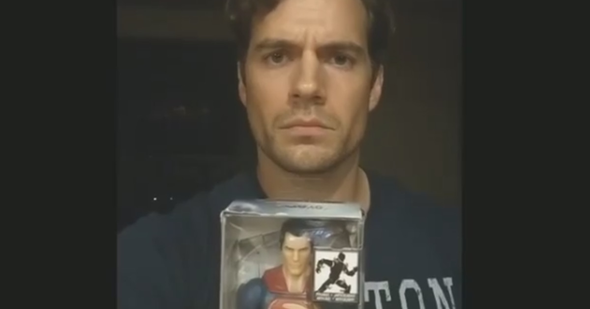 Henry Cavill Confirms Superman Return & Teases DCEU Future With New Image