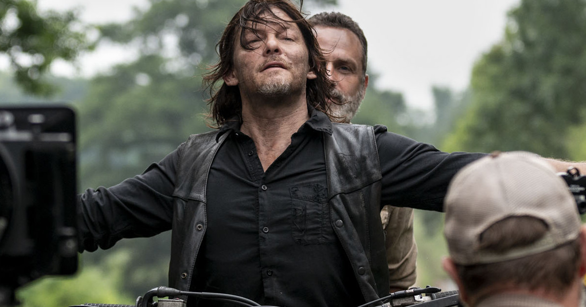 New Walking Dead Season 9 Images Offer BTS Look