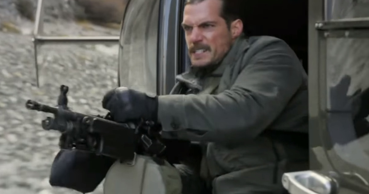 henry-cavill-mustache-mission-impossible