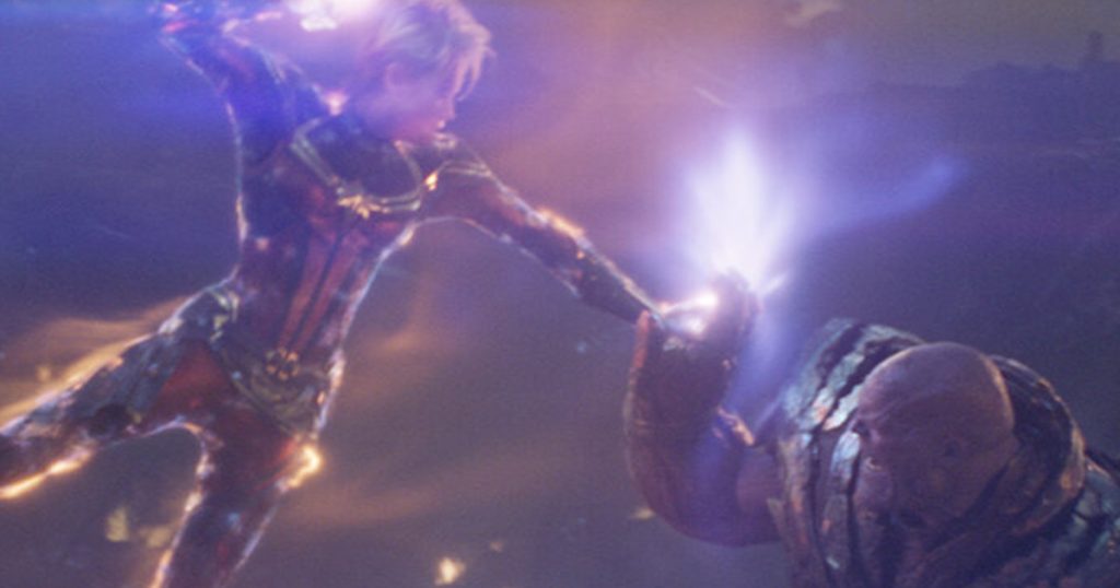 Captain Marvel vs Thanos Avengers: Endgame Images Released | Cosmic Book  News
