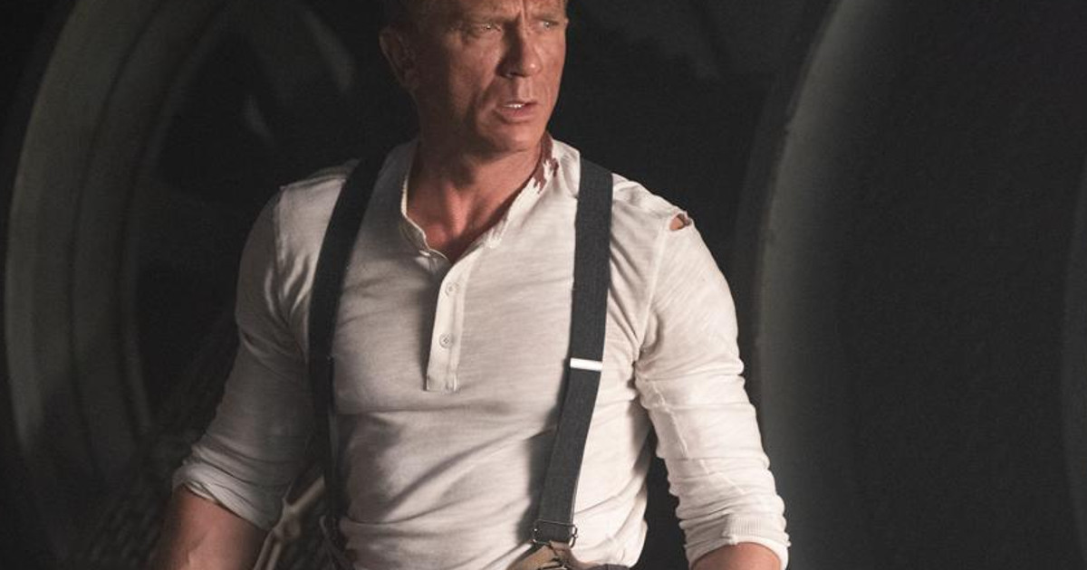 First Look At Daniel Craig In James Bond: No Time To Die