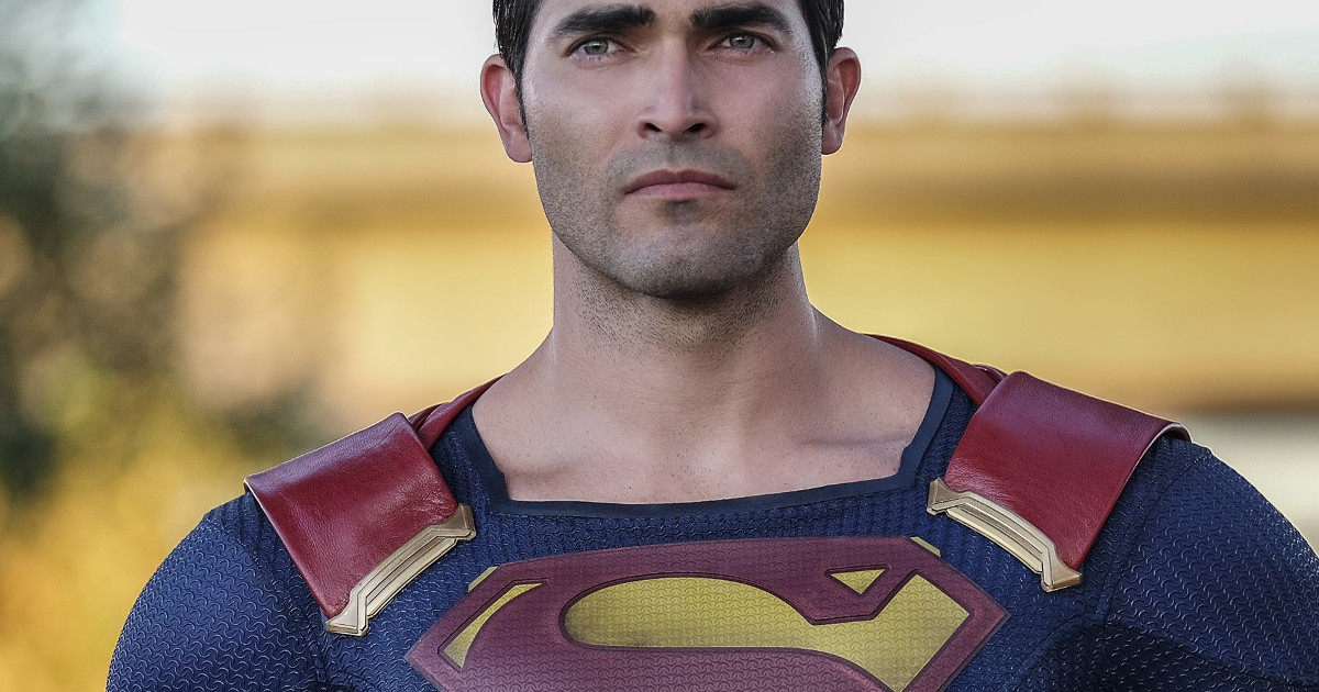 superman-tyler-hoechlin-green-lantern-series-rumored