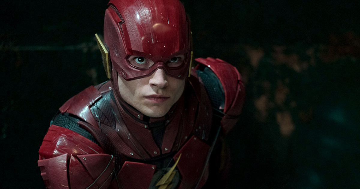 Crisis On Infinite Earths Features Ezra Miller The Flash