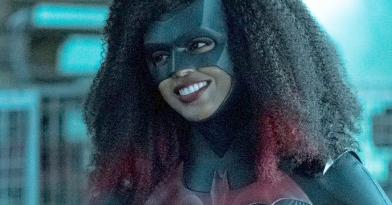 batwoman-ratings-flat-nfl