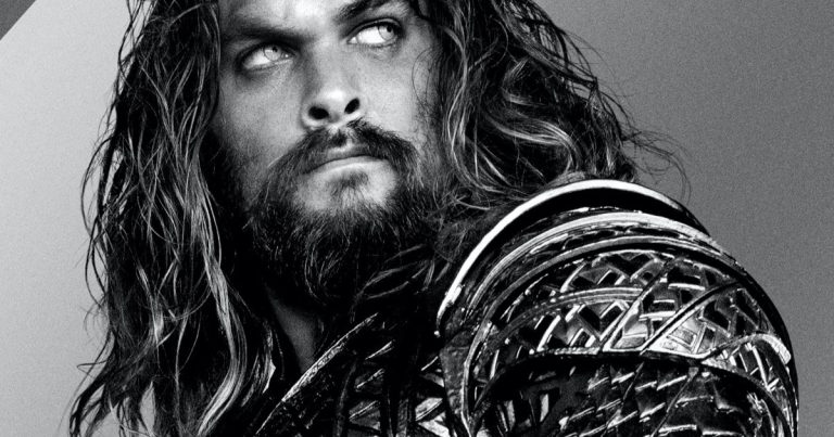 jason-momoa-aquaman-teaser-poster-justice-league
