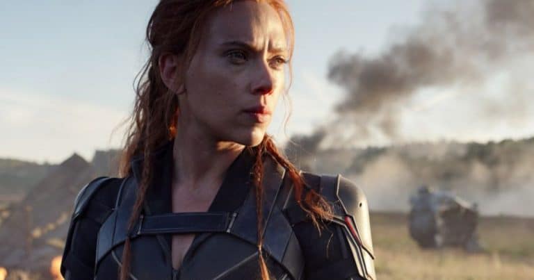 scarlett-johansson-accuses-disney-mysogynistic-attack-black-widow