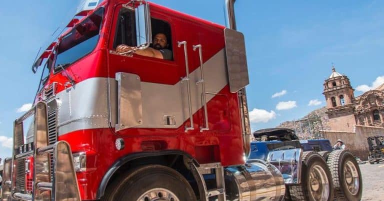 transformers-star-trek-release-dates-pushed-back-paramount