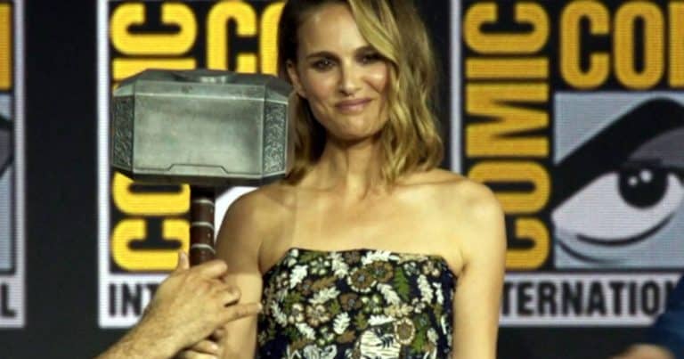 woke-natalie-portman-thor-center-story-love-thunder