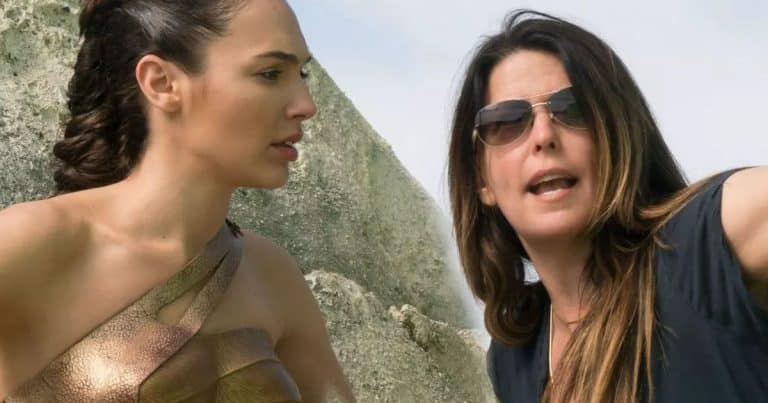 wonder-woman-3-years-away-patty-jenkins-plate-empty