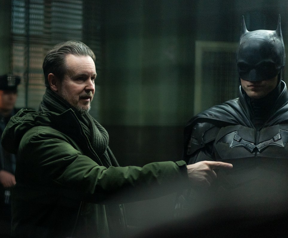 Matt Reeves The Batman set with Robert Pattinson