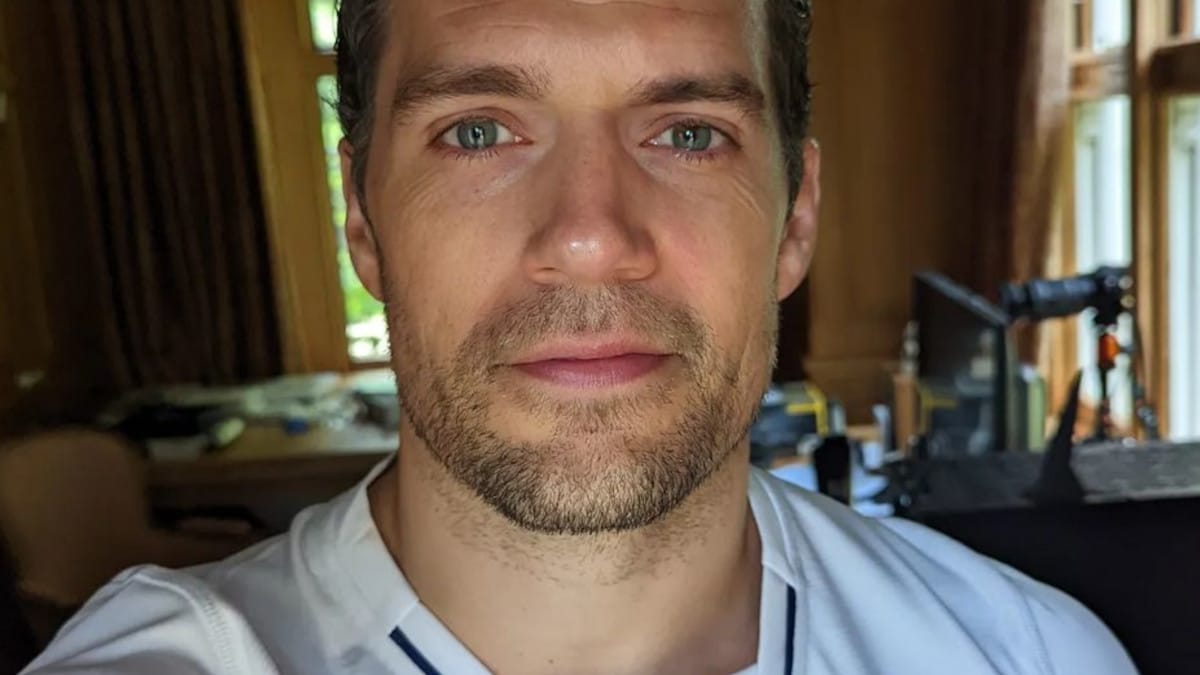 New Look At Henry Cavill In ‘The Ministry of Ungentlemanly Warfare’