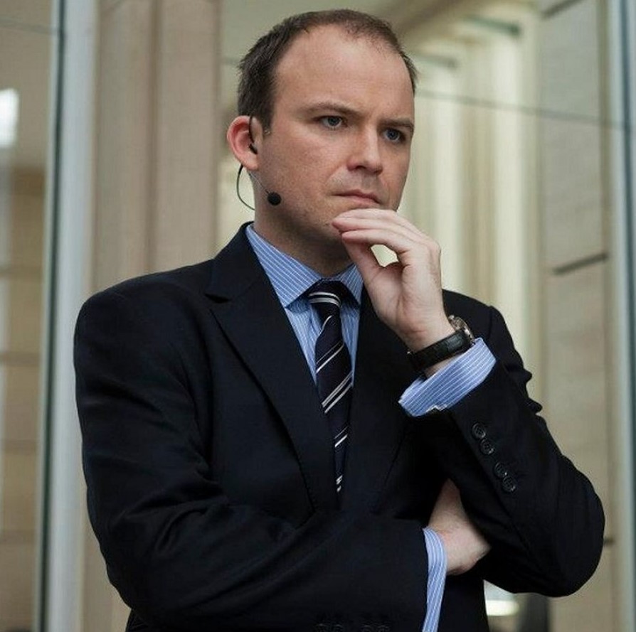 Rory Kinnear in Quantum of Solace