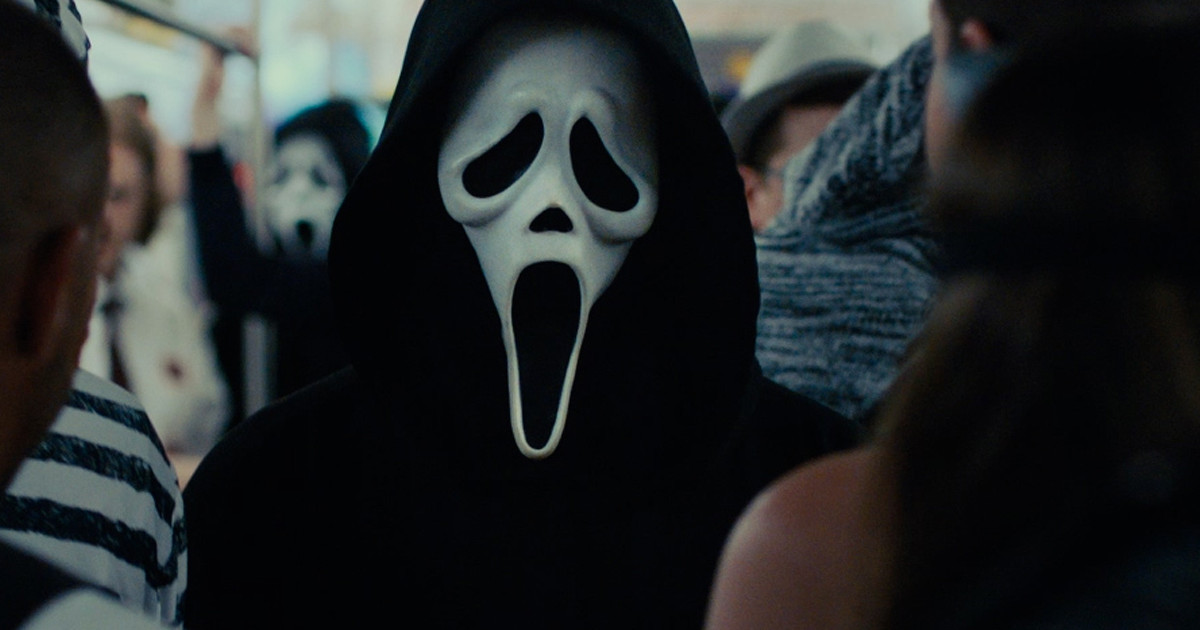 if you ever see SCREAM 6 at the Movie Theaters RUN! (We found GhostFace) 