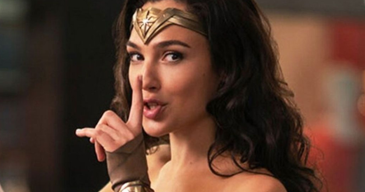 SHAZAM! FURY OF THE GODS Behind-The-Scenes Photos Reveal Taylor Cahill As  Fake Wonder Woman